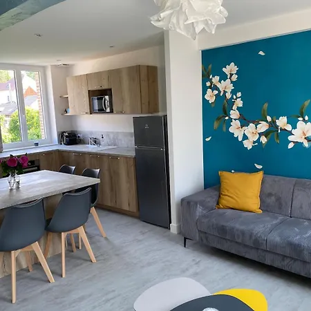 Au Clerc De L'orangerie 2-6 Voyageurs 페캉